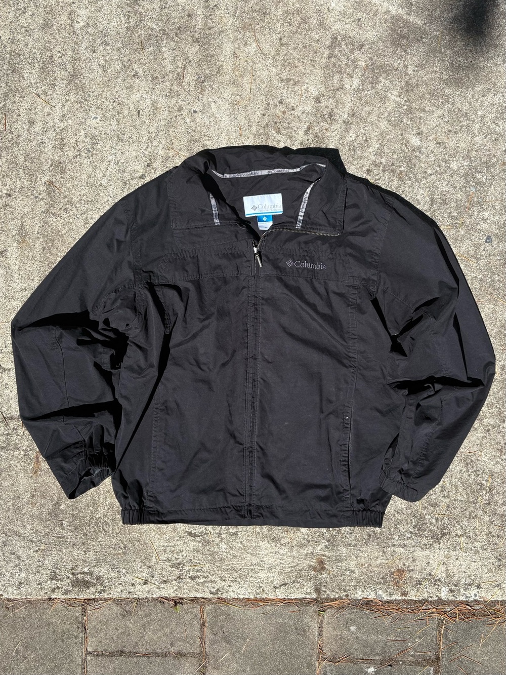 2000’s Columbia Windbreaker